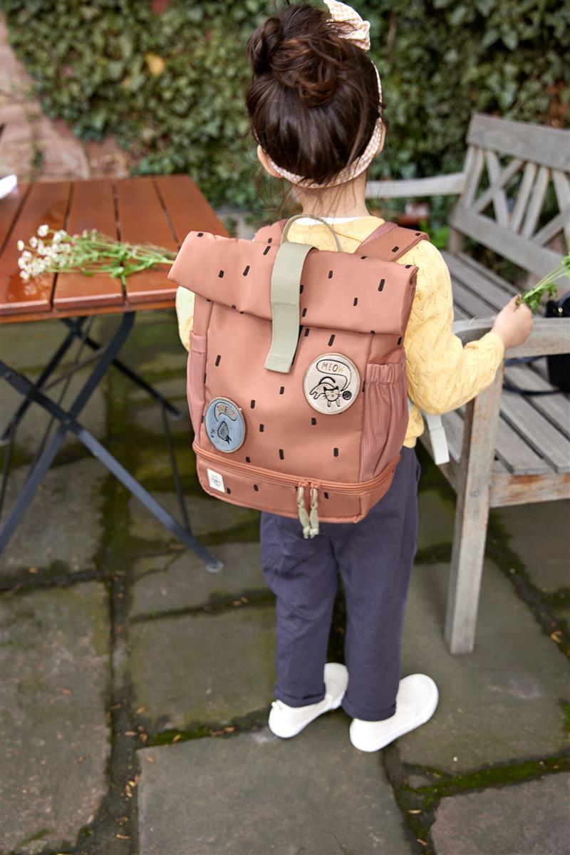 Lässig Kindergartenrucksack Rolltop Happy Prints, Karamell
