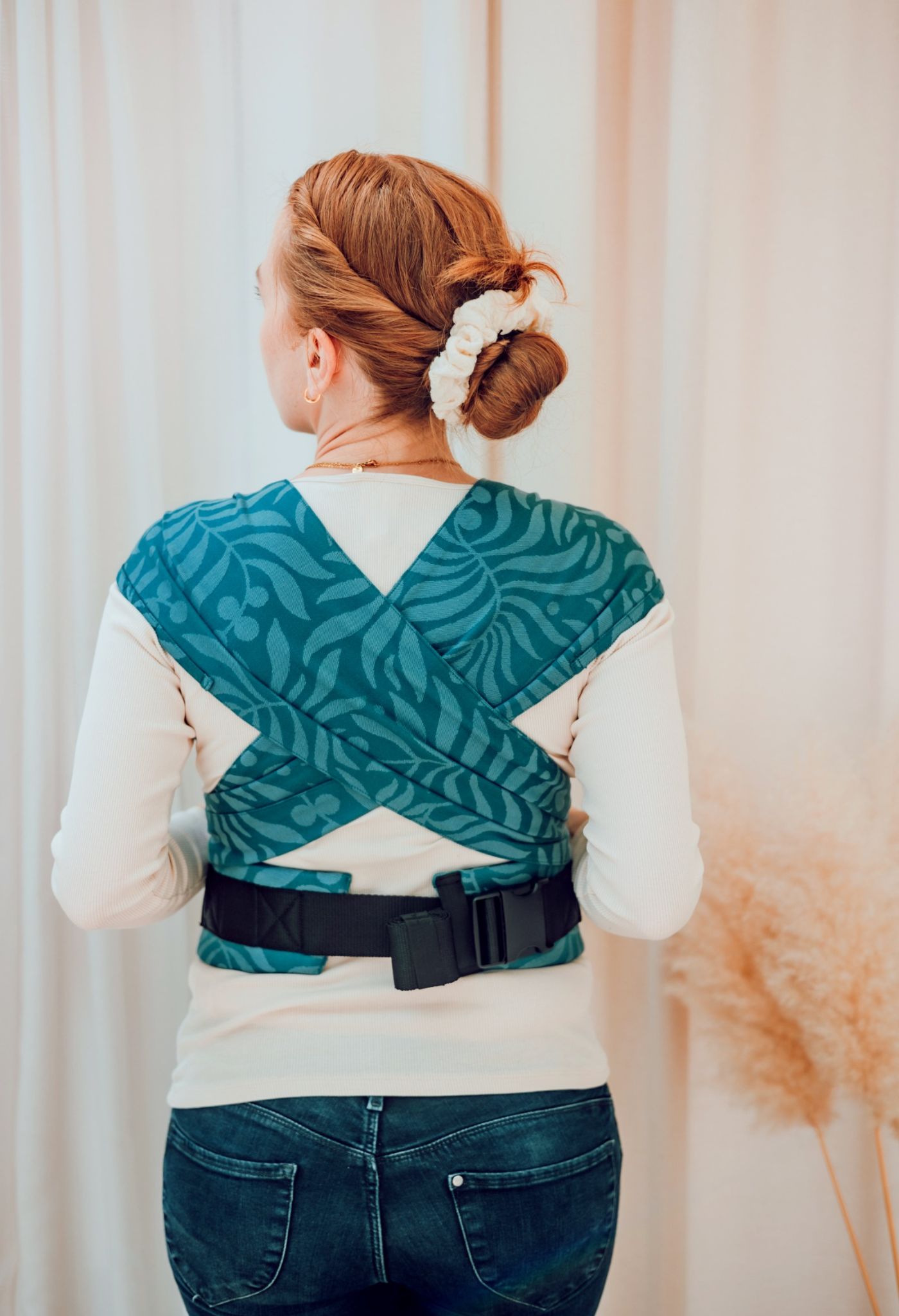 LELIBA Tai Babytrage mit Polster Leaf Bungi Coralie