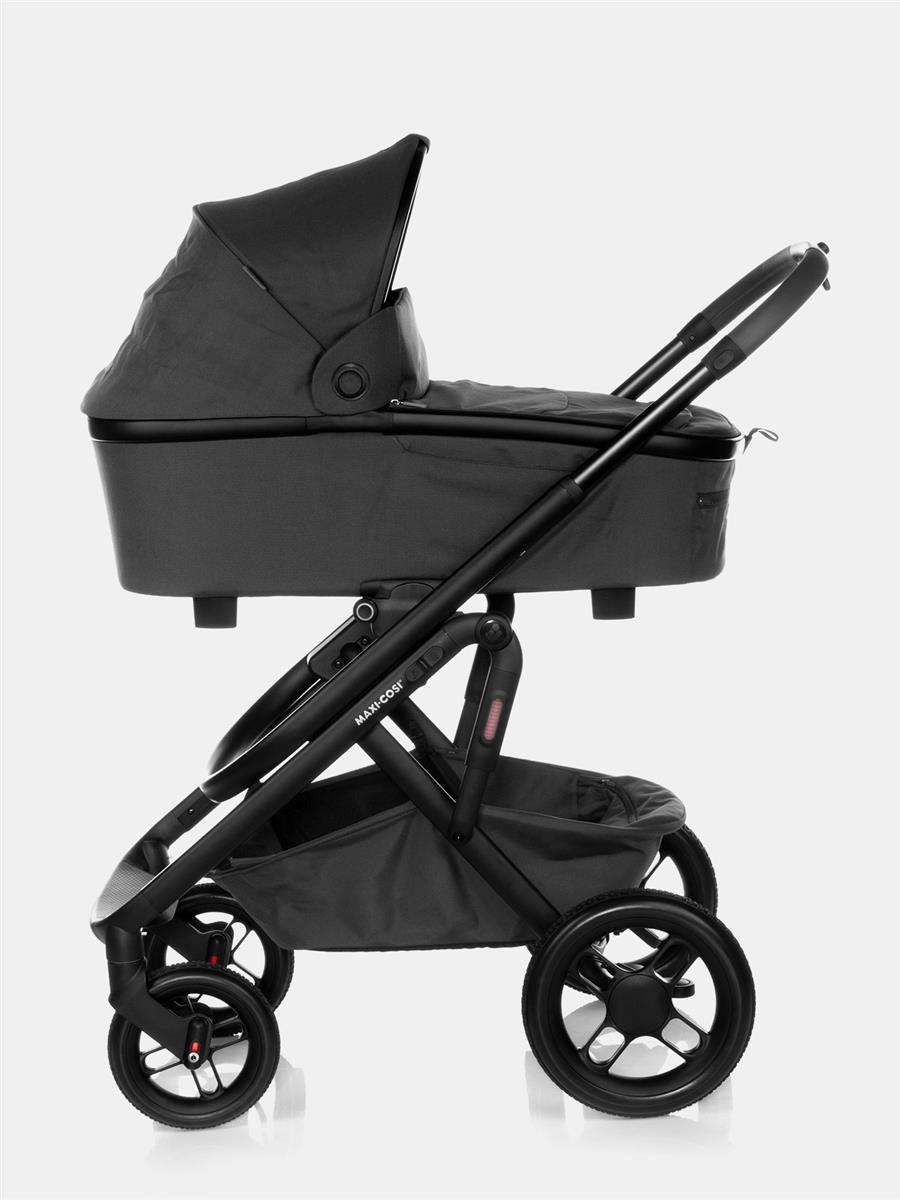 Maxi-Cosi Lila XP Plus Essential Black SET (Black Frame & Black Leather)