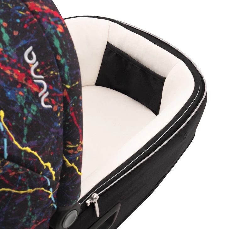 nuna CARI™ next Rainbow (Bunt) Ausstellungsstück nuna CARI™ next Rainbow (Bunt) Ausstellungsstück