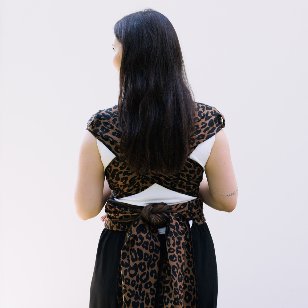 cocoo·me® Helium Plus Babytrage Wrapconversion (50 - 98 cm / 15 Kilo) Leo Braun