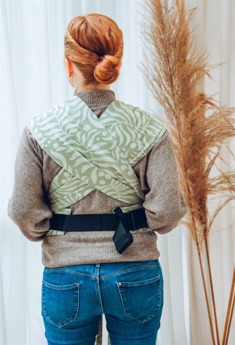 LELIBA Tai Babytrage mit Polster Bungi Green