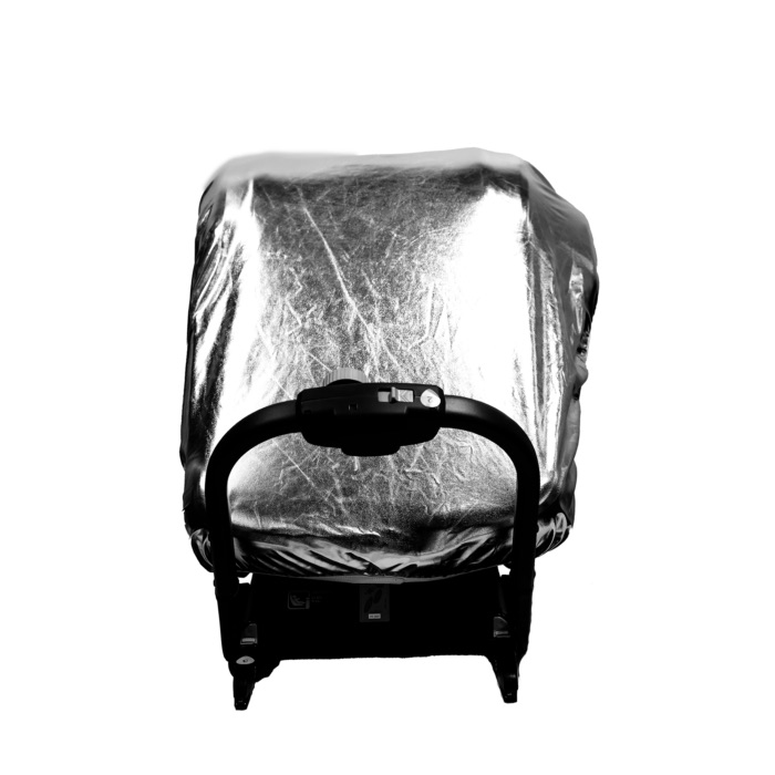 Axkid Hitze und UV Schutz für Kindersitze Silber Axkid Hitze und UV Schutz für Kindersitze Silber