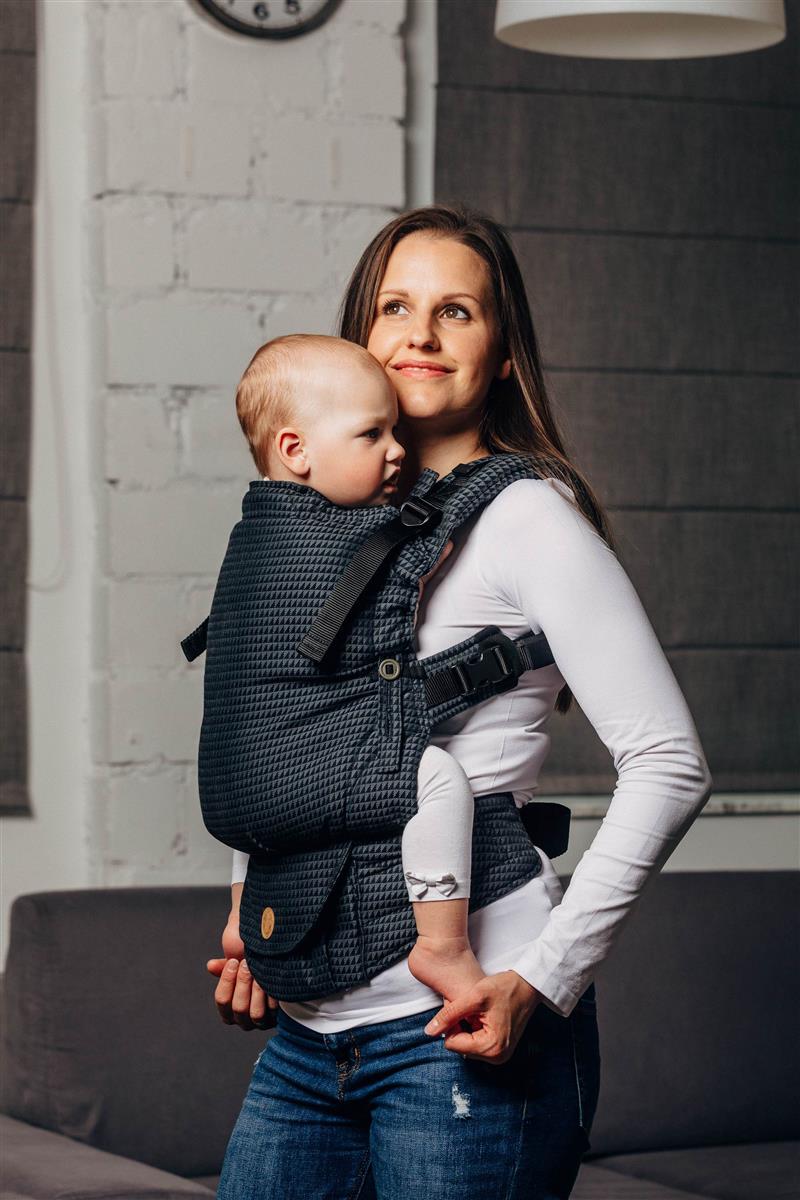 Lenny Lamb UpGrade Tragehilfe (56 - 98 cm / 18 Kilo) 56 - 98 cm Demo - Ausstellungsstück