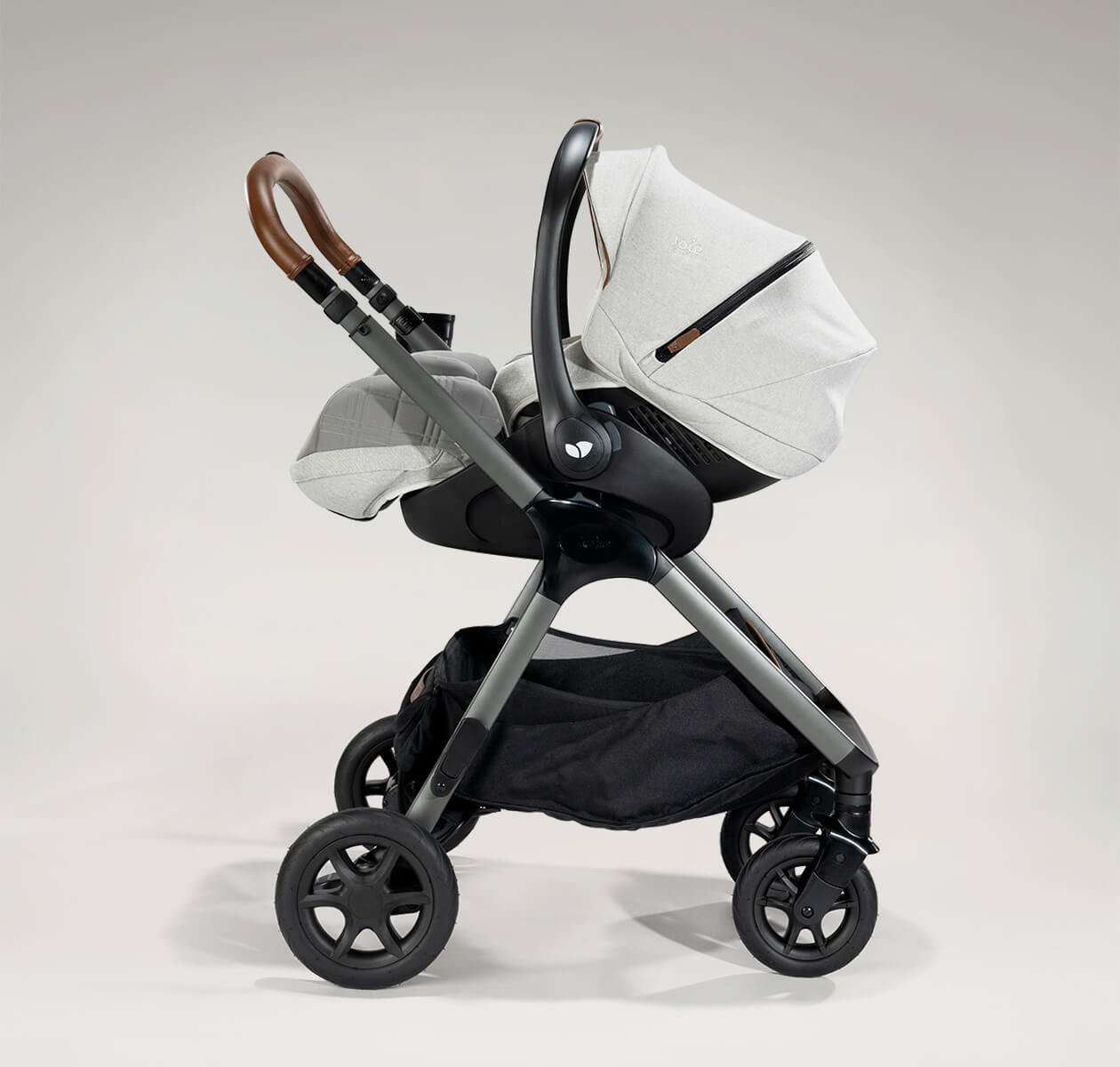 Joie Signature Finiti Kompakt-Kinderwagen Oyster