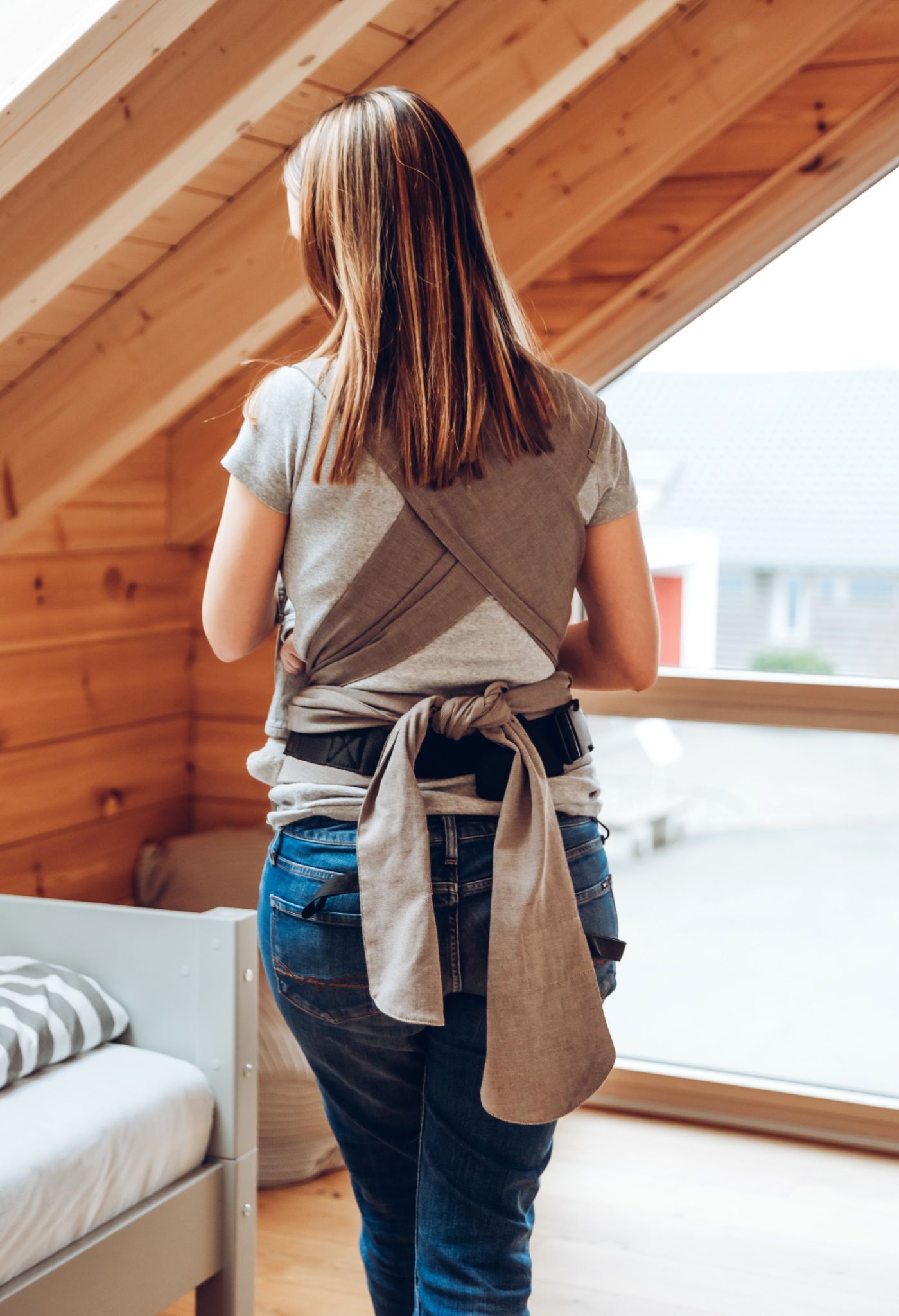 LELIBA Tai Babytrage mit Polster Sepia