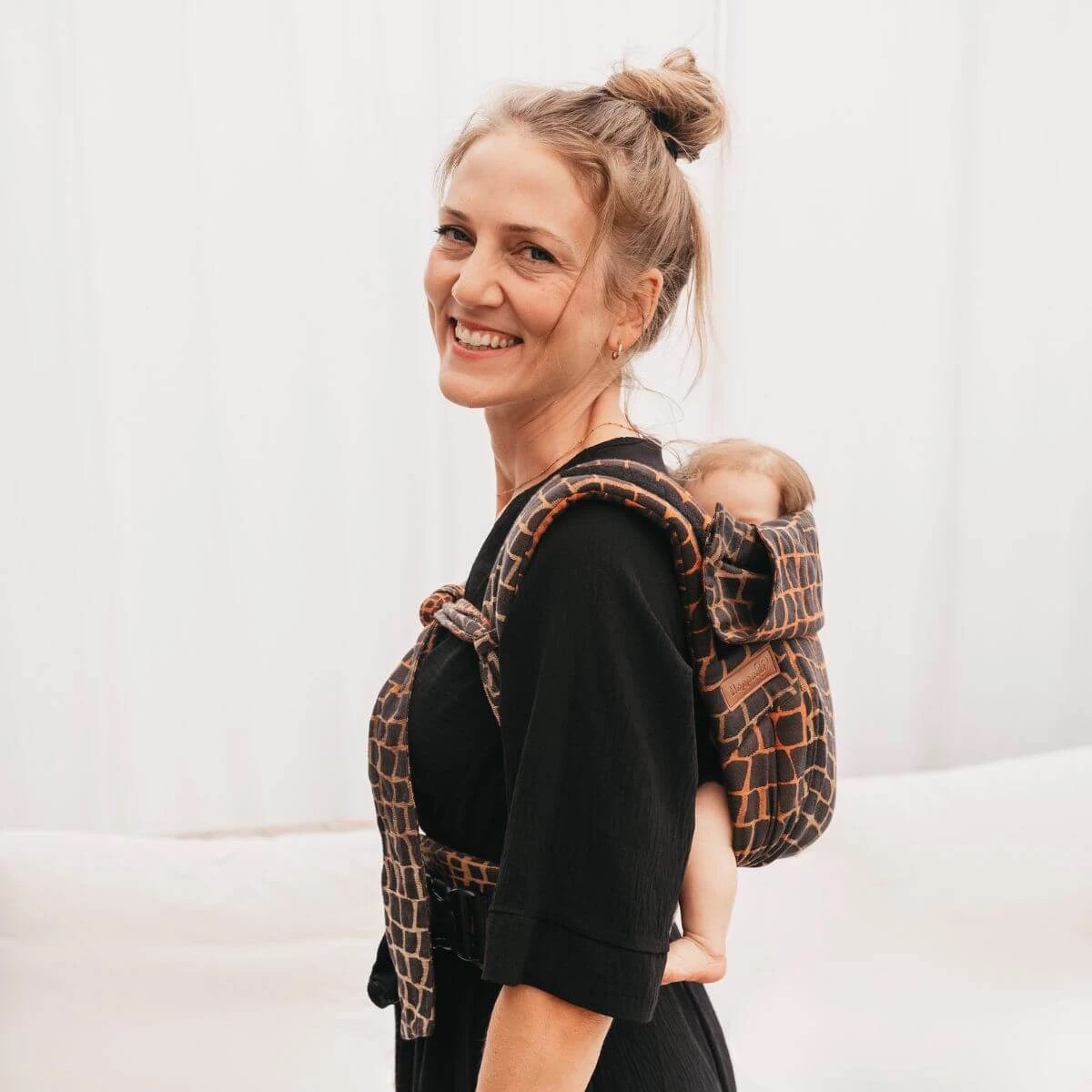 Hoppediz BONDOLINO B.PURE HalfBuckle (56 - 92 cm / 20 Kilo) Darwin black Hoppediz BONDOLINO B.PURE HalfBuckle (56 - 92 cm / 20 Kilo) Darwin black