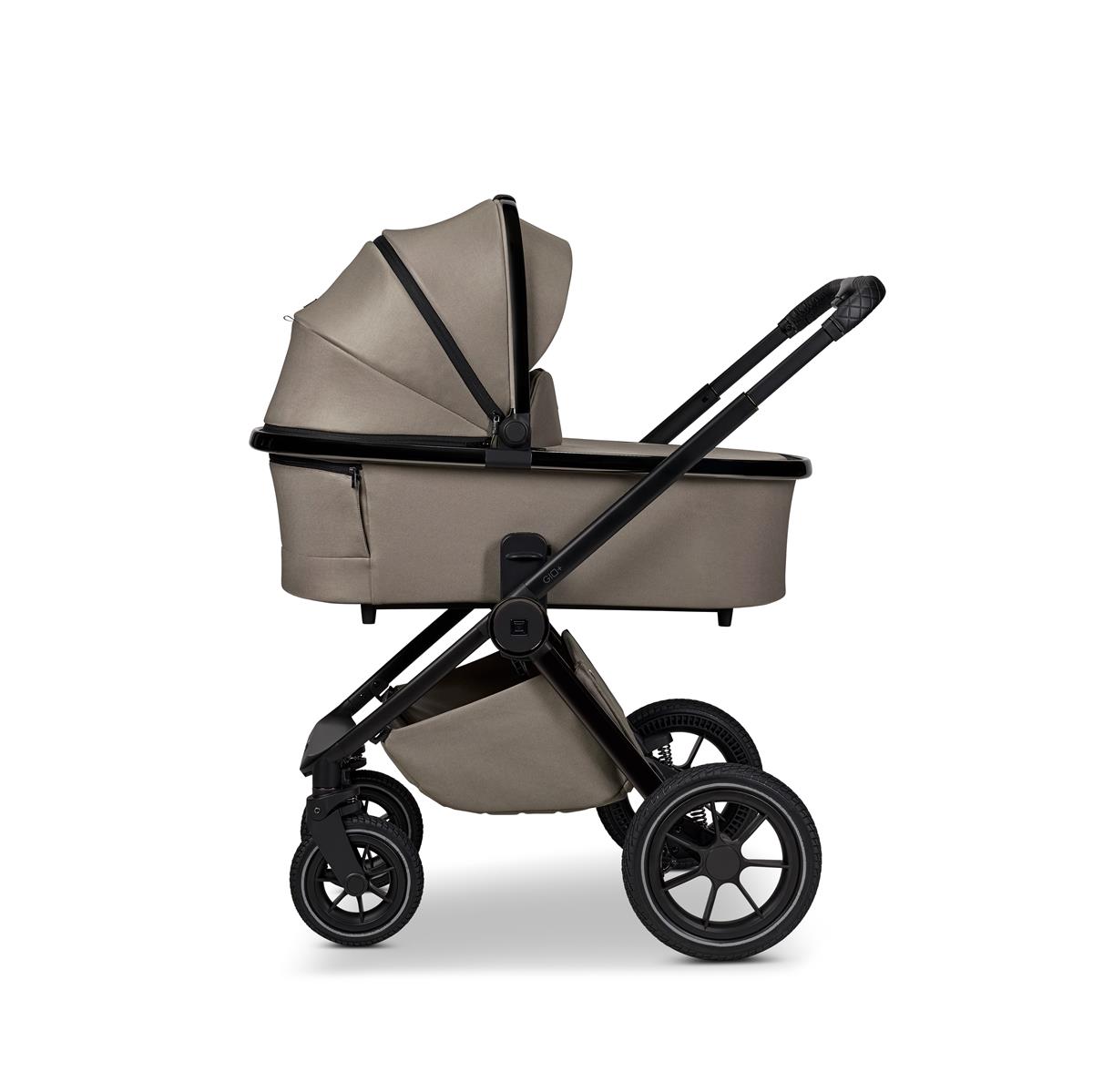 Moon PIÙ Kinderwagen SET mud / matt