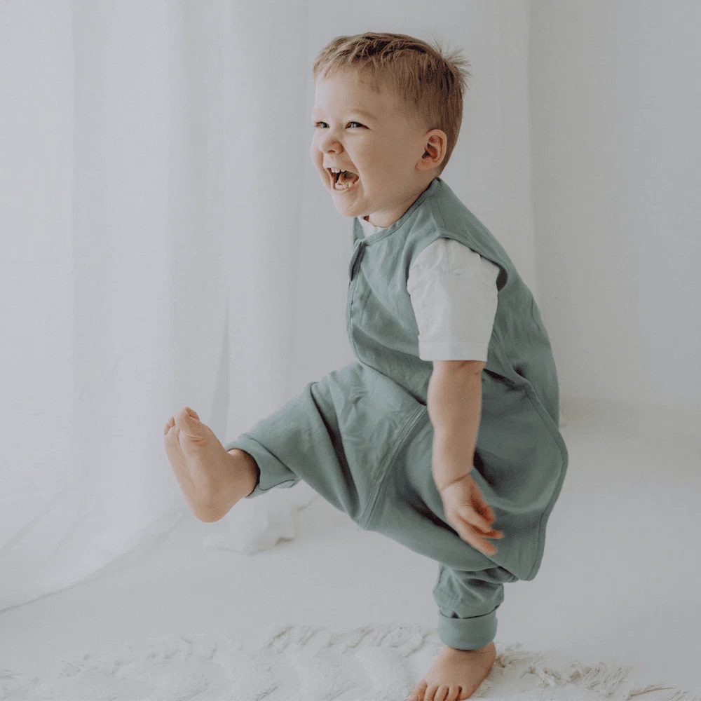 Emma & Noah Leinen Schlafsack mit Füßen 0.5 TOG 80cm Essential Mint Emma & Noah Leinen Schlafsack mit Füßen 0.5 TOG 90cm Essential Mint