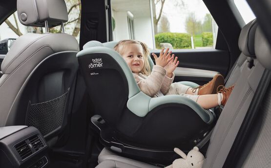 Britax Römer DUALFIX 5Z Reboarder LUX | Urban Olive Britax Römer DUALFIX 5Z Reboarder LUX | Urban Olive