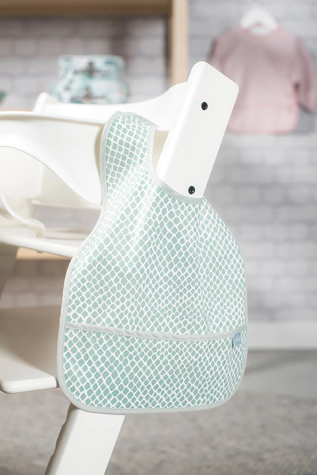 Jollein wasserdichtes Lätzchen 2er-Pack Snake Soft Green