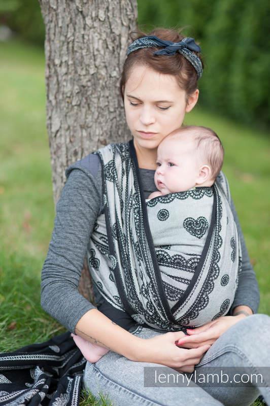 Lenny Lamb Tragetuch Gr. 4 Glamorous Lace (schwarz / grau)