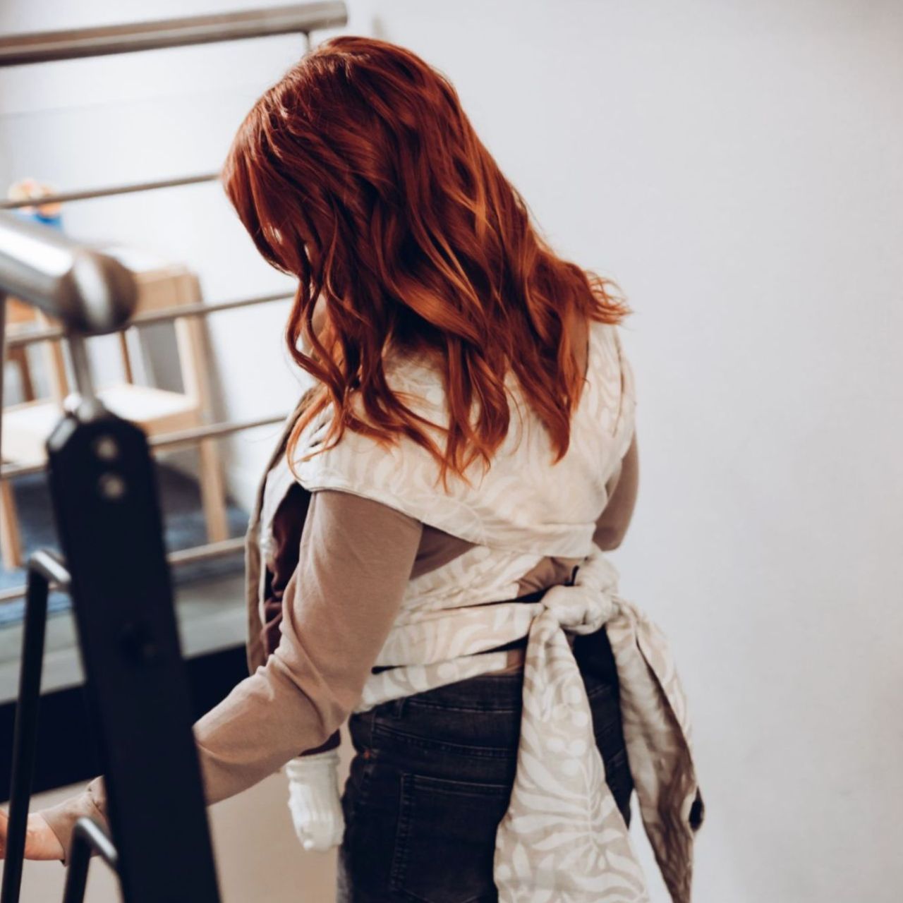 LELIBA Tai Babytrage mit Polster Leaf Bungi Leinen