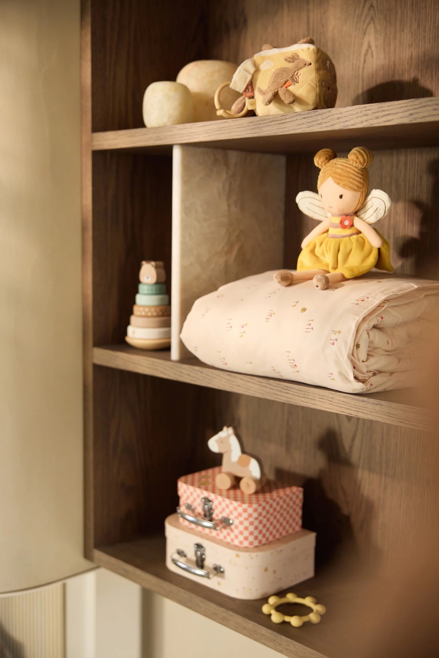 Jollein Kuscheltier Bee Lily