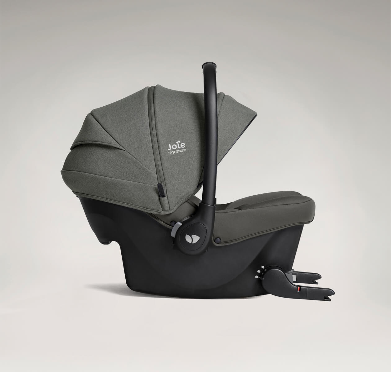 6_-_c2304abevg000_sprint_evergreen_011_cs_cc_hr.jpeg Joie Signature Sprint Babyschalen (40 – 75 cm/ 0 – 13 kg) Evergreen