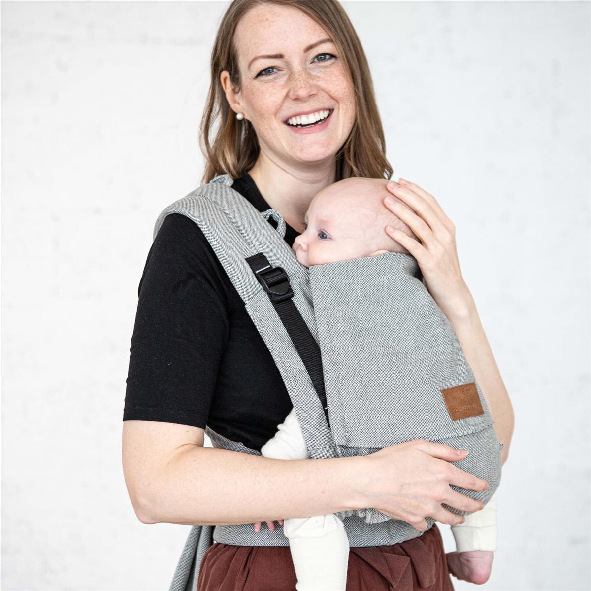 Schmusewolke Luna Halfbuckle (56 – 98 cm / 20 kg) Stone Schmusewolke Luna Halfbuckle (56 – 98 cm / 20 kg) Stone