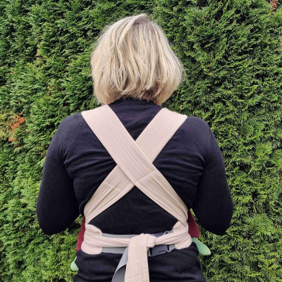 Schmusewolke Aurora Halfbuckle (50 - 86 cm / 12 Kilo) Sand Schmusewolke Aurora Halfbuckle (50 - 86 cm / 12 Kilo) Sand