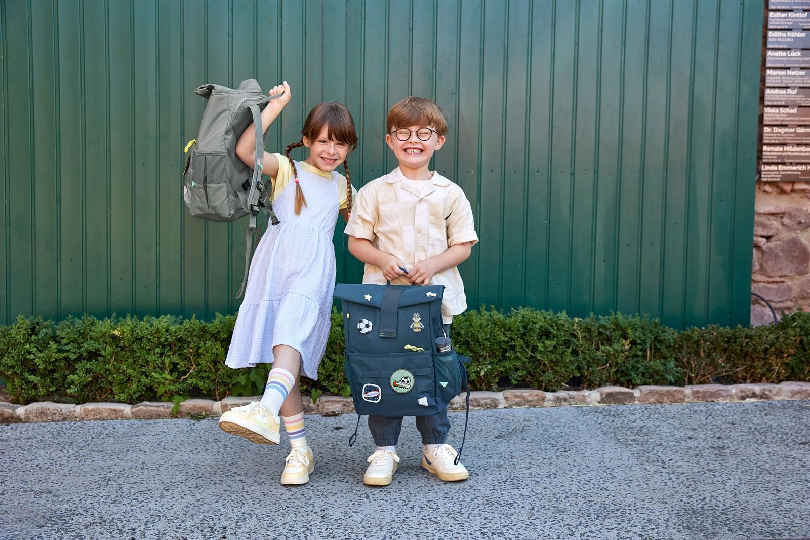 Blau010.jpeg Lässig Kinderrucksack Medium Rolltop green